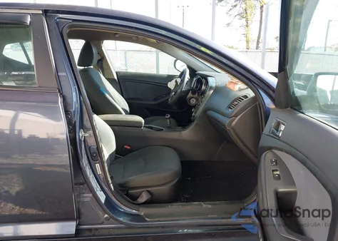 2015 Kia Optima Lx from USA, damaged, VIN 5XXGM4A70FG393026